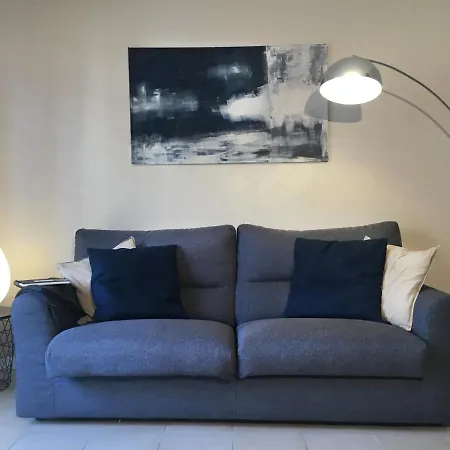 City Center Apt, Beach And Bike Included, Big Terrace